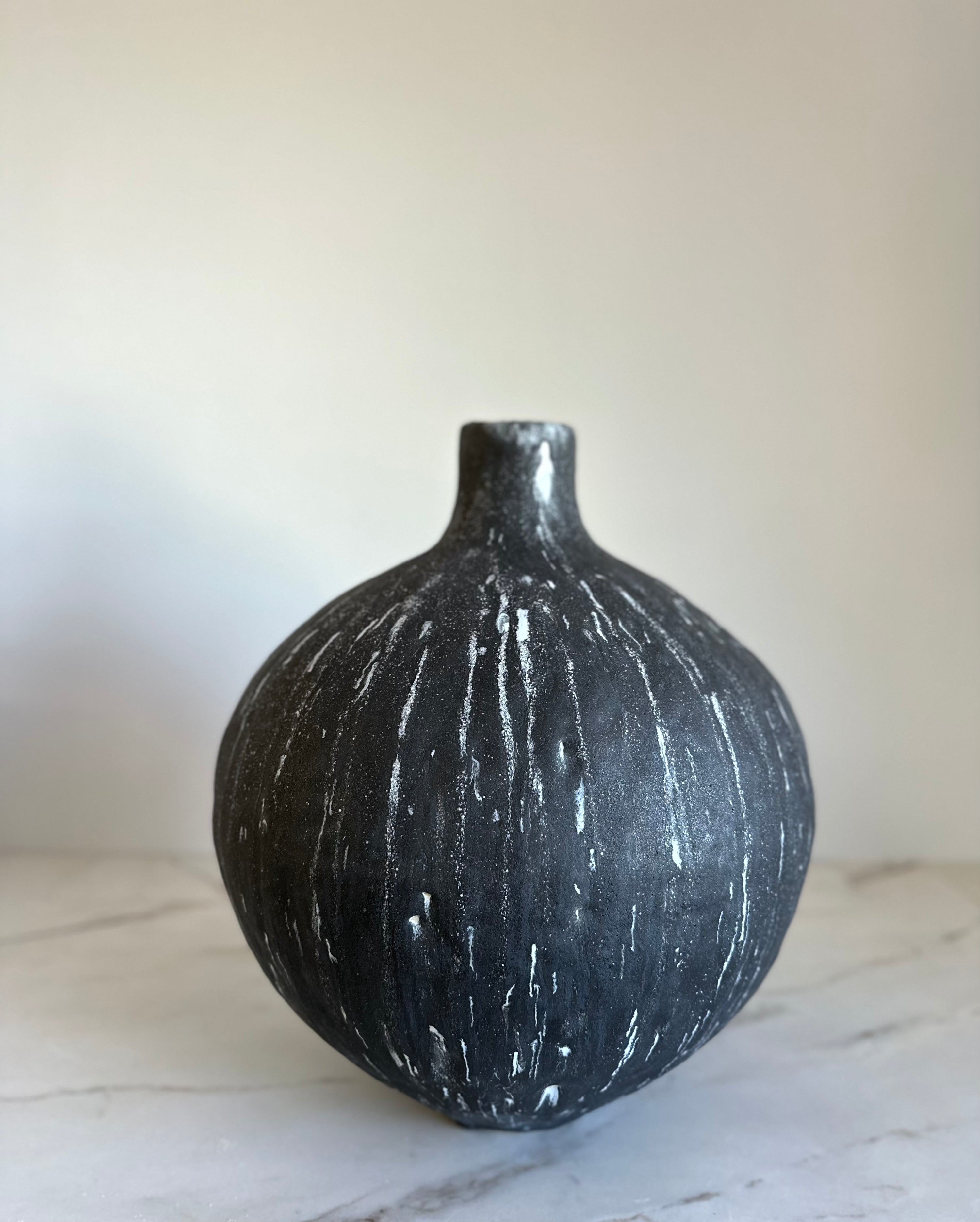 Speckled Black Sphere Bottle